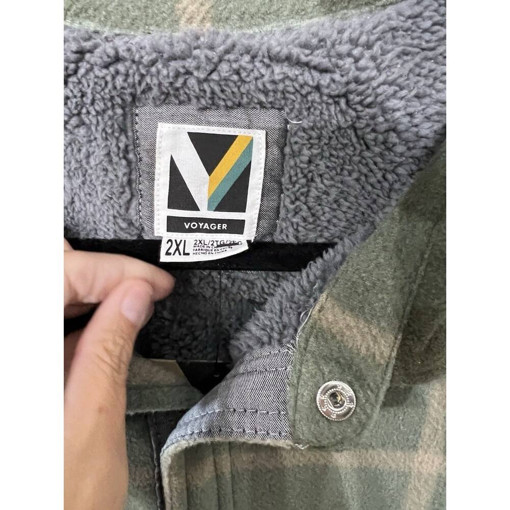 Voyager Shirt Jacket Mens 2XL Olive Plaid Sherpa Lined Snap Front Soft Fuzzy NEW - Picture 5 of 12